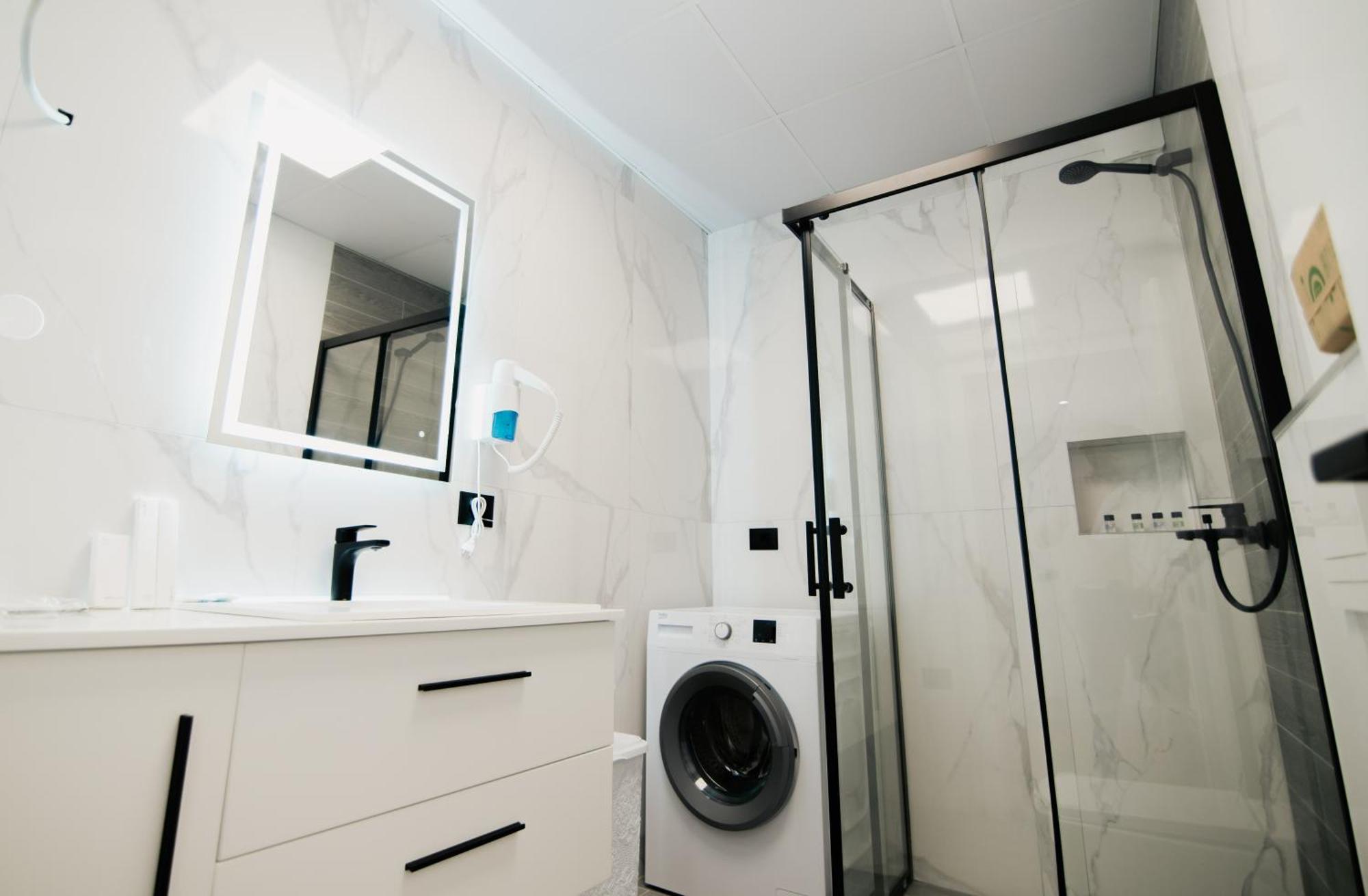Froa Luxury Apartment Debar Exteriér fotografie